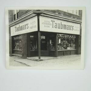 Photograph Indianapolis Indiana Taubman's Store Entrance Sign Antique 1920s